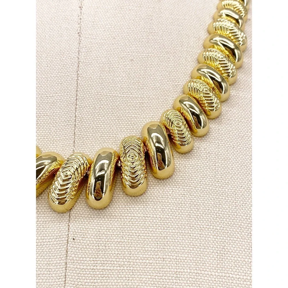 Luv AJ Ridged Pyramid Statement Necklace 18k Gold Scarab Link Collar $225 - Picture 3 of 4